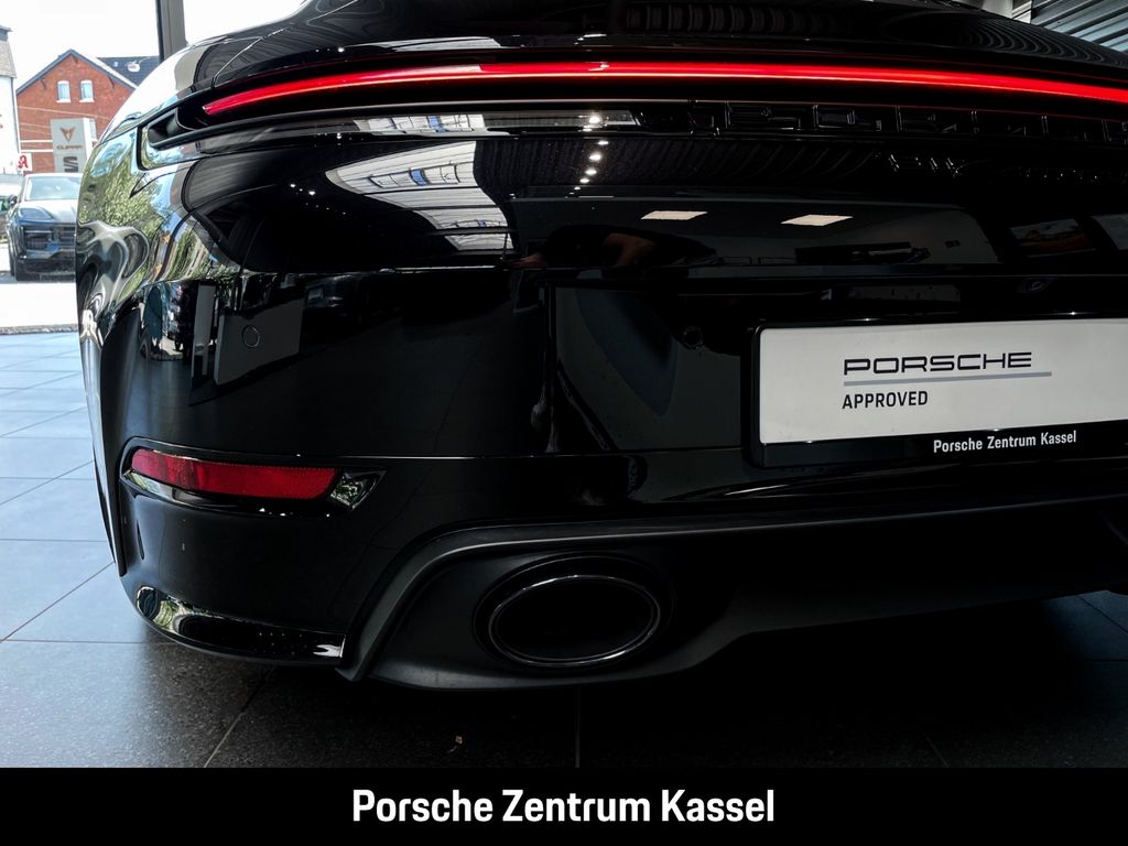 Porsche 992 2025