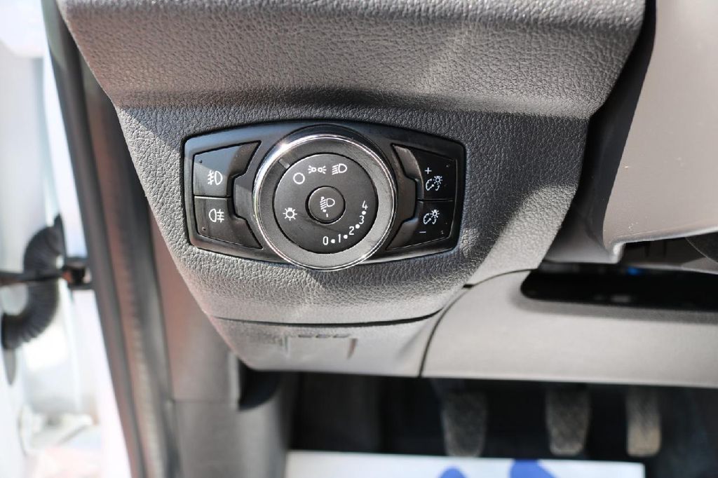 Ford Transit Courier 2022