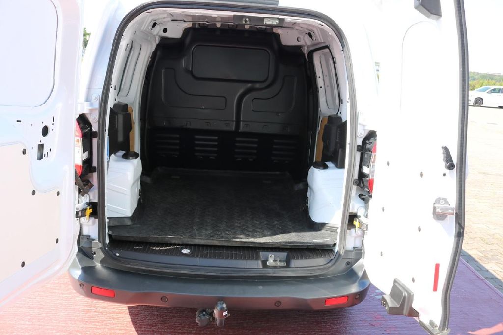 Ford Transit Courier 2022