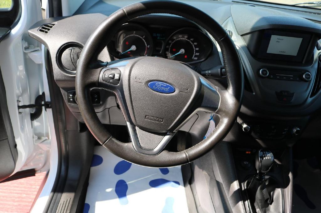 Ford Transit Courier 2022
