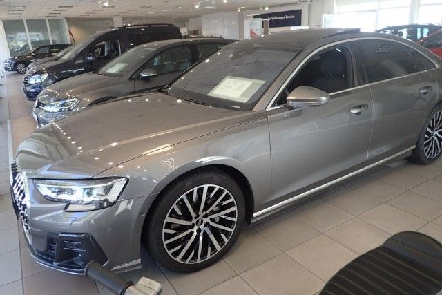 Audi A8 2022