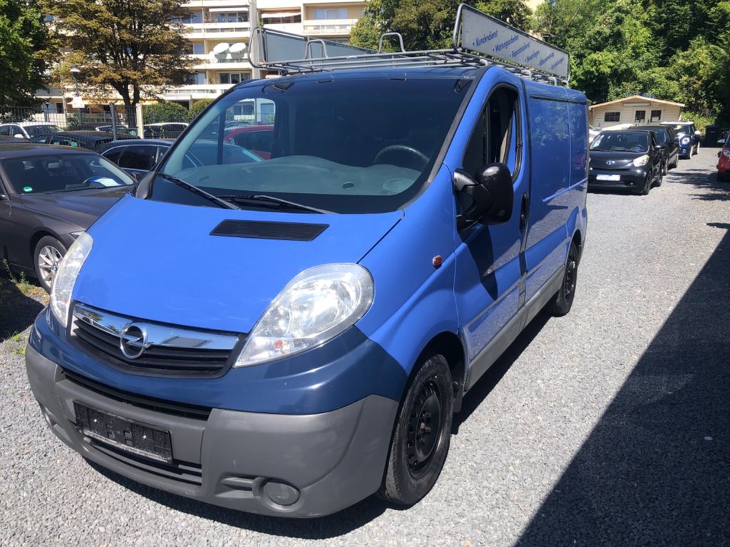 Opel Vivaro 2012