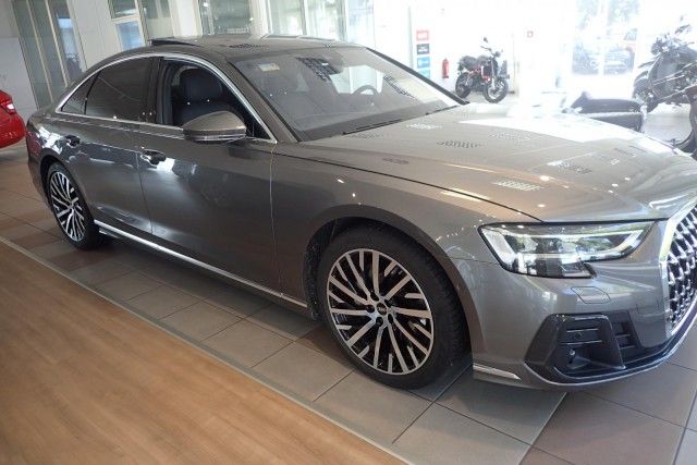 Audi A8 2022