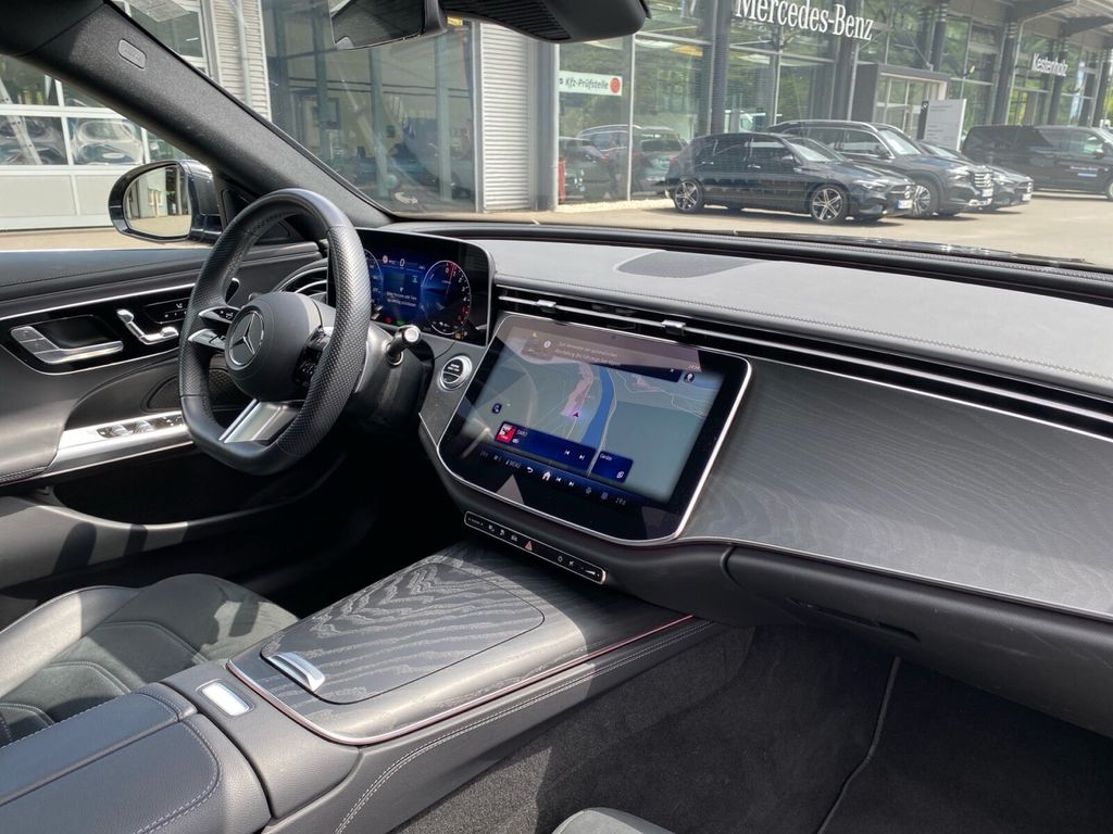 Mercedes-Benz E 300 2024