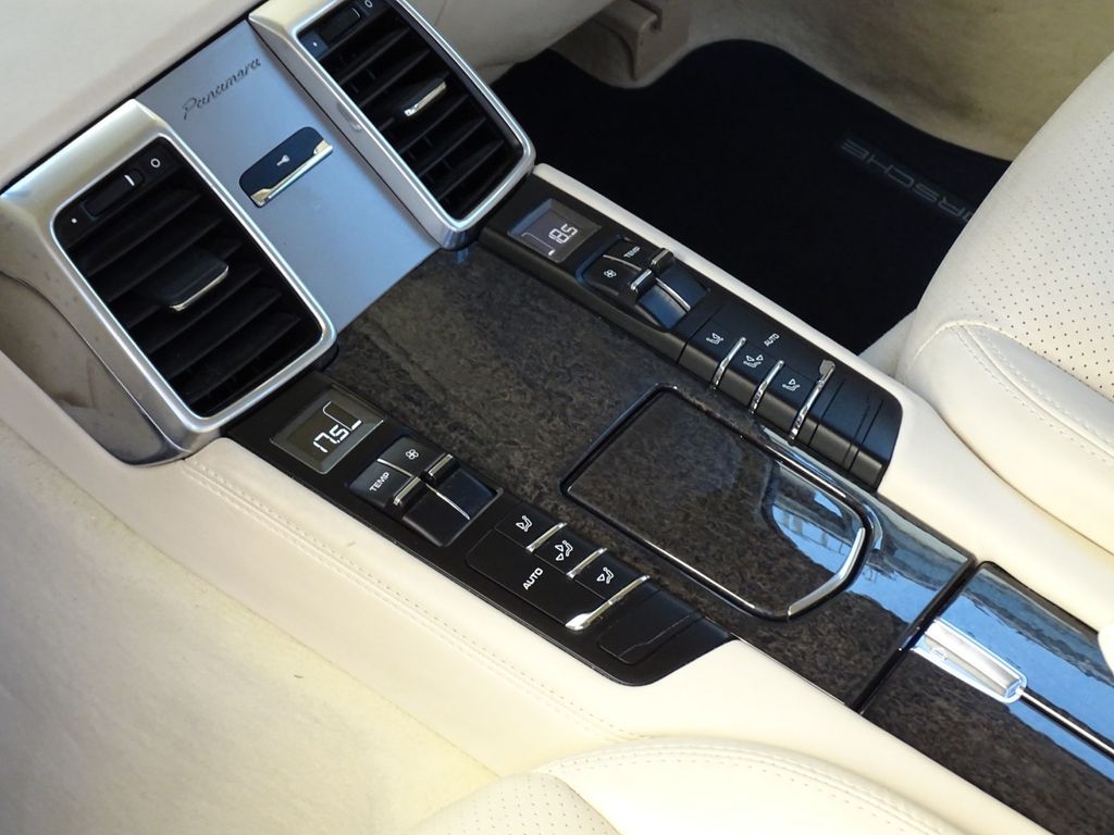 Porsche Panamera 2010