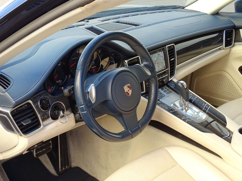 Porsche Panamera 2010