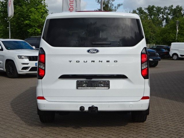 Ford Tourneo Custom 2025