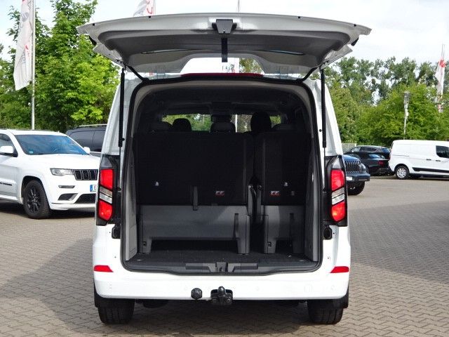 Ford Tourneo Custom 2025