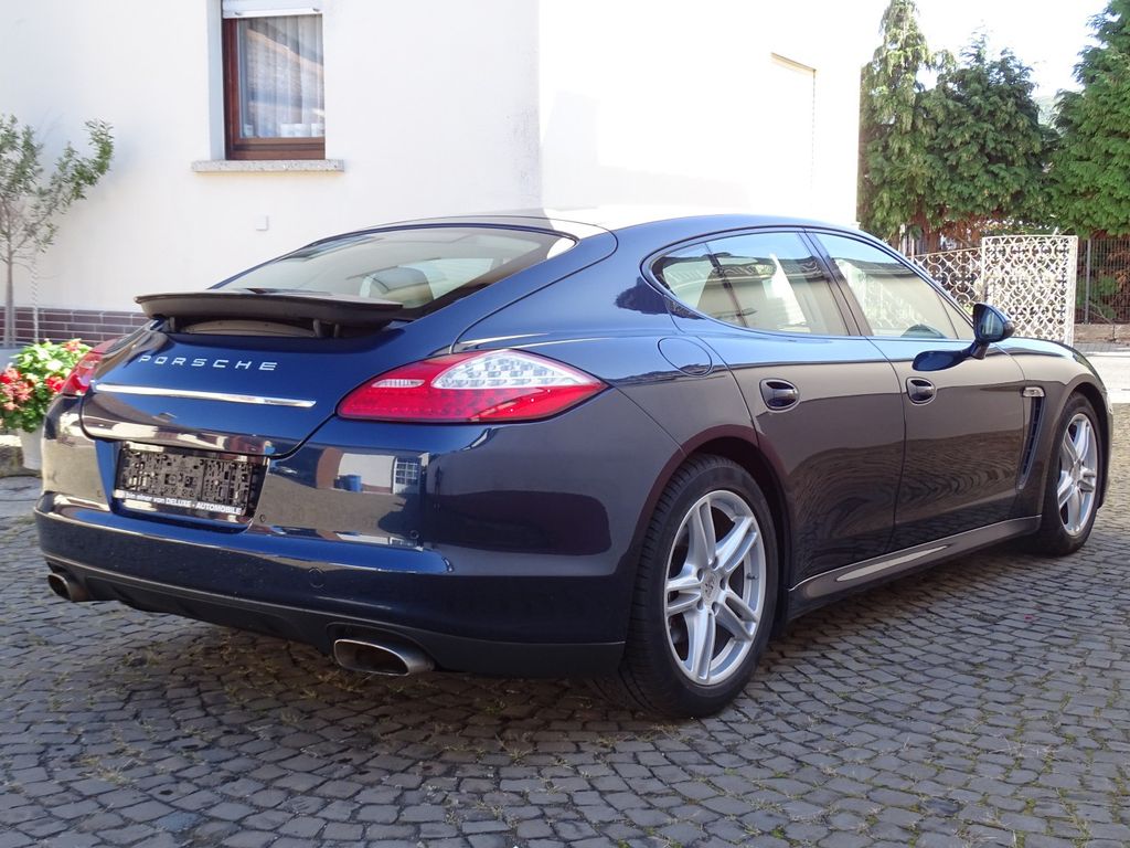 Porsche Panamera 2010