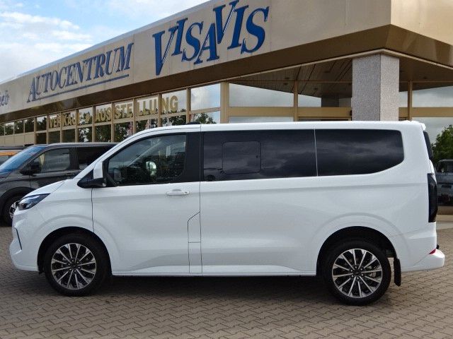 Ford Tourneo Custom 2025