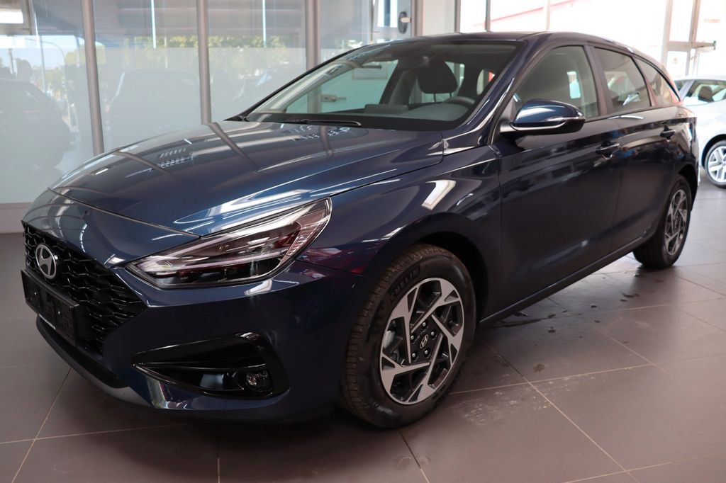 Hyundai i30 2025