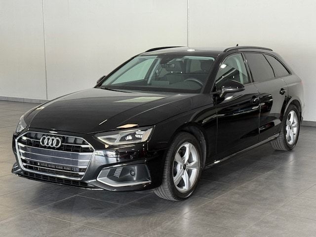 Audi A4 2023