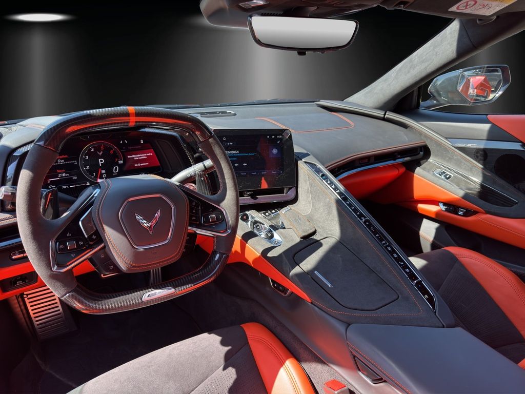 Corvette C8 2025