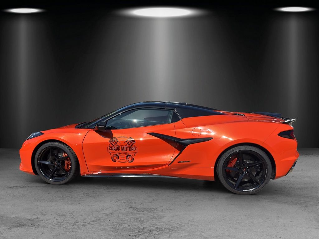 Corvette C8 2025