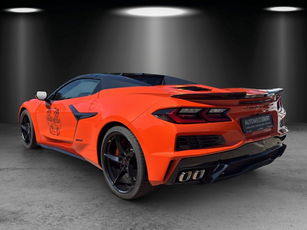 Corvette C8 2025
