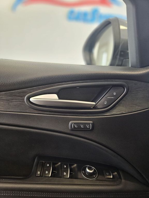 Alfa Romeo Stelvio 2019