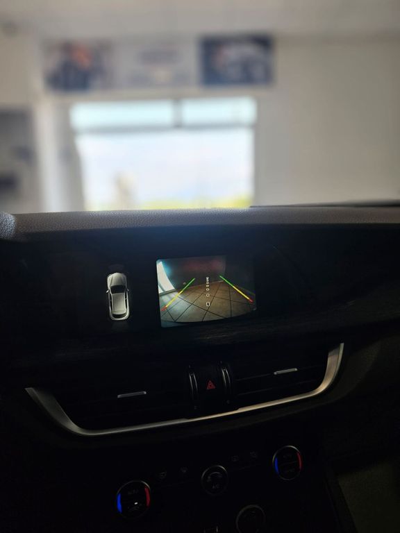 Alfa Romeo Stelvio 2019