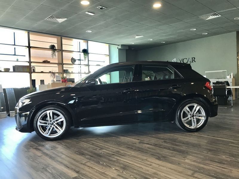 Audi A1 2021