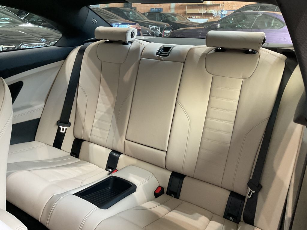 BMW 220 2024