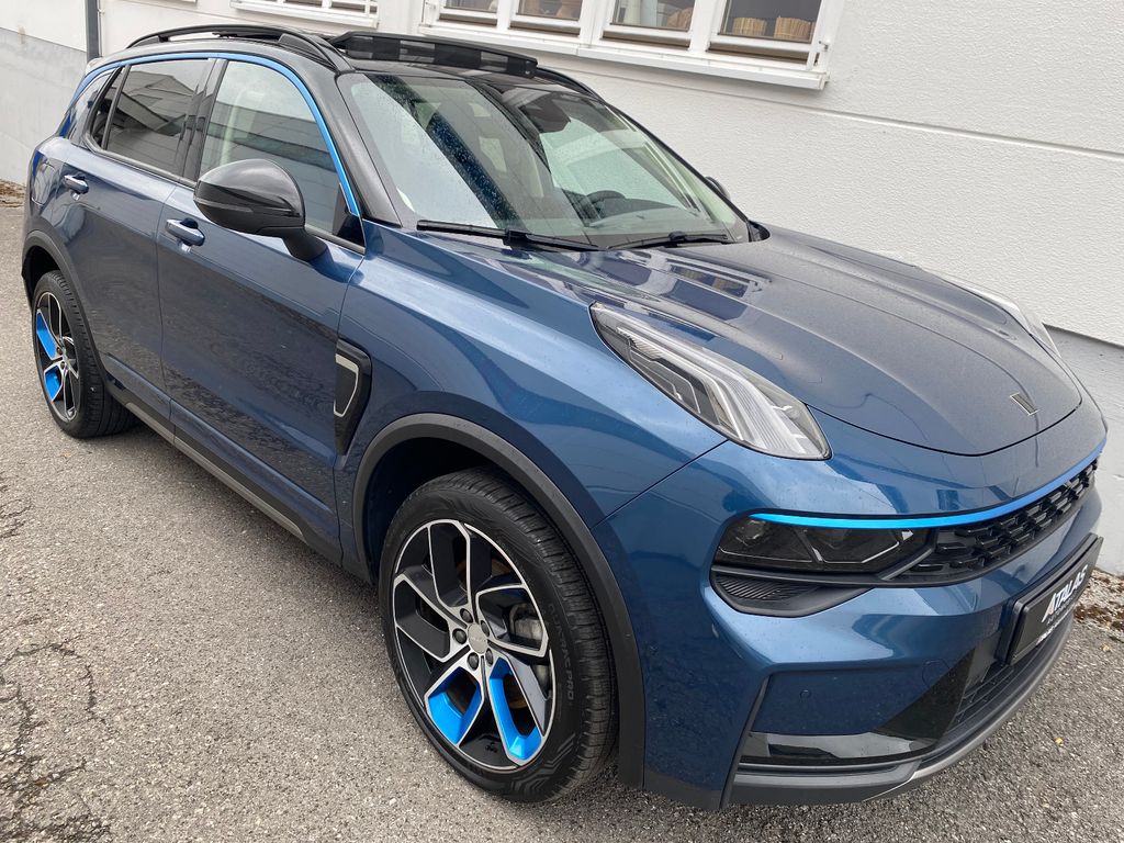 Lynk&Co 01 2022