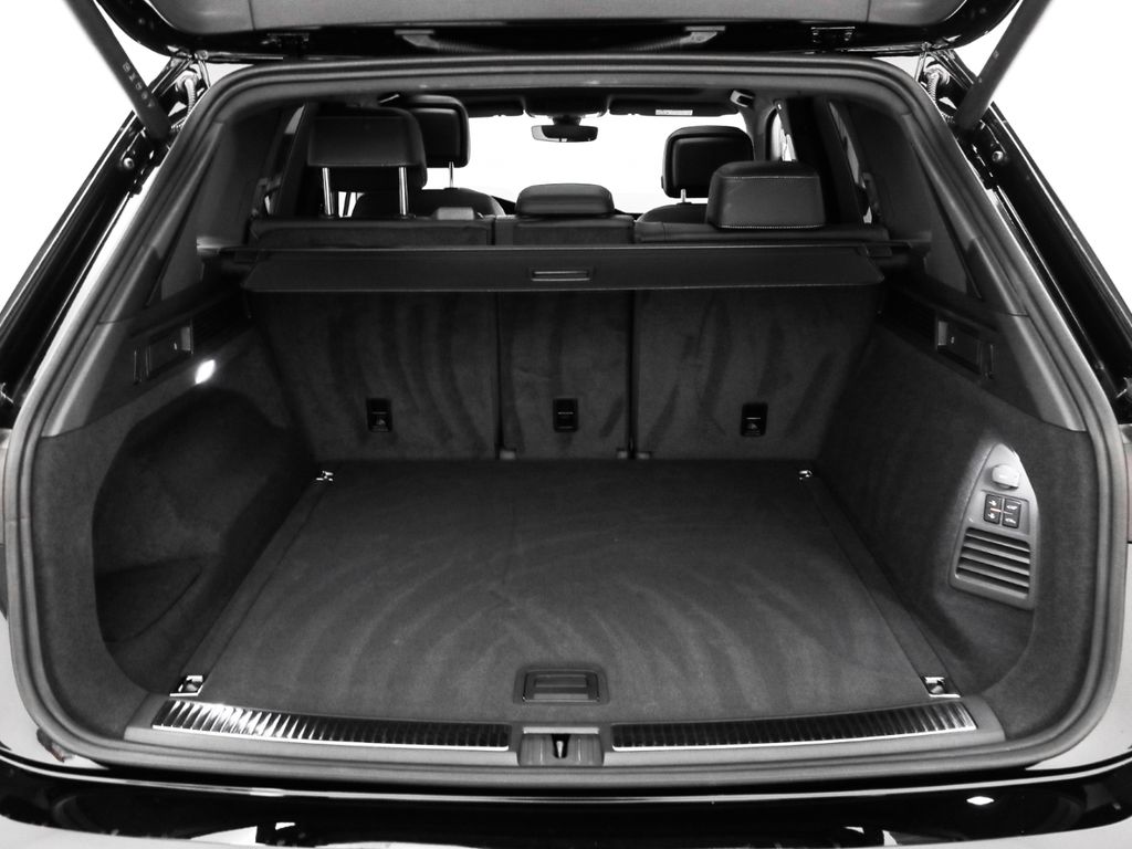 Volkswagen Touareg 2025