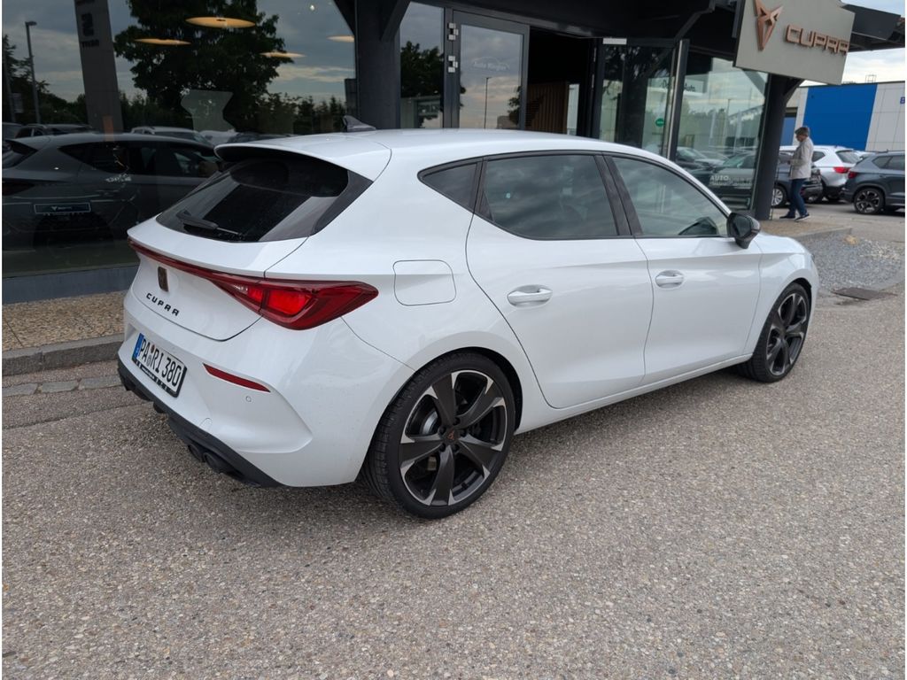 Cupra Leon 2025