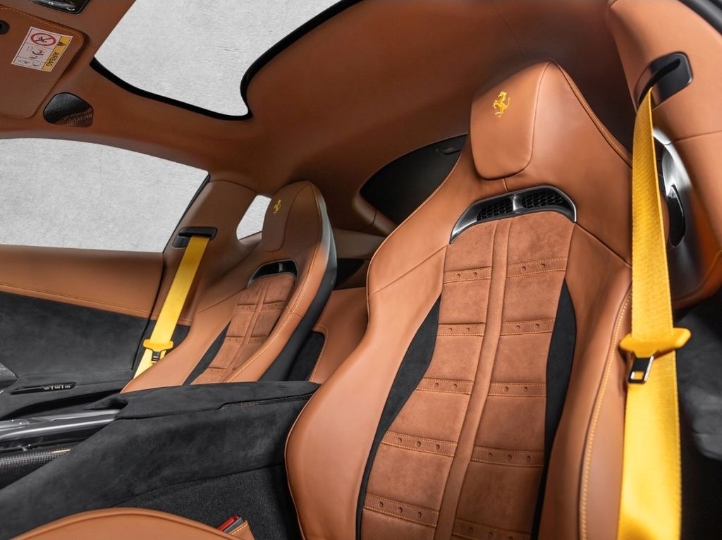 Ferrari 12Cilindri 2025