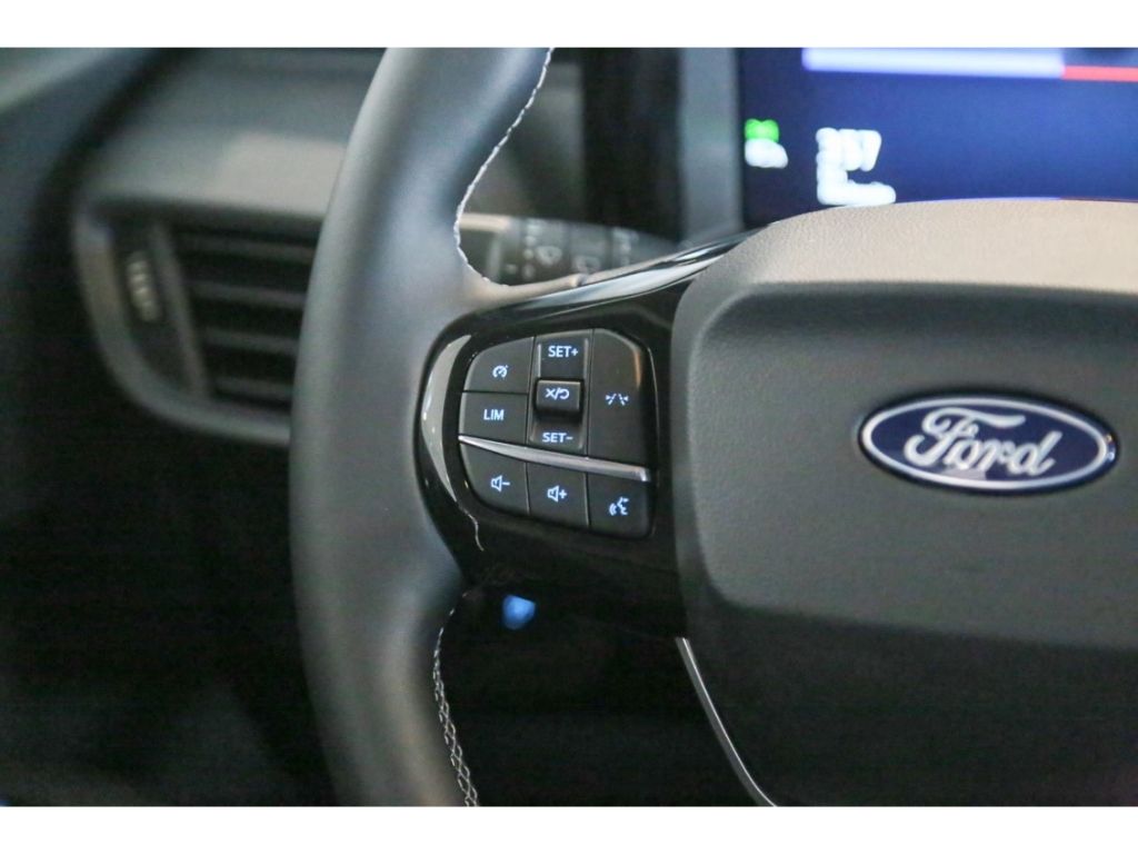 Ford Tourneo Courier 2025