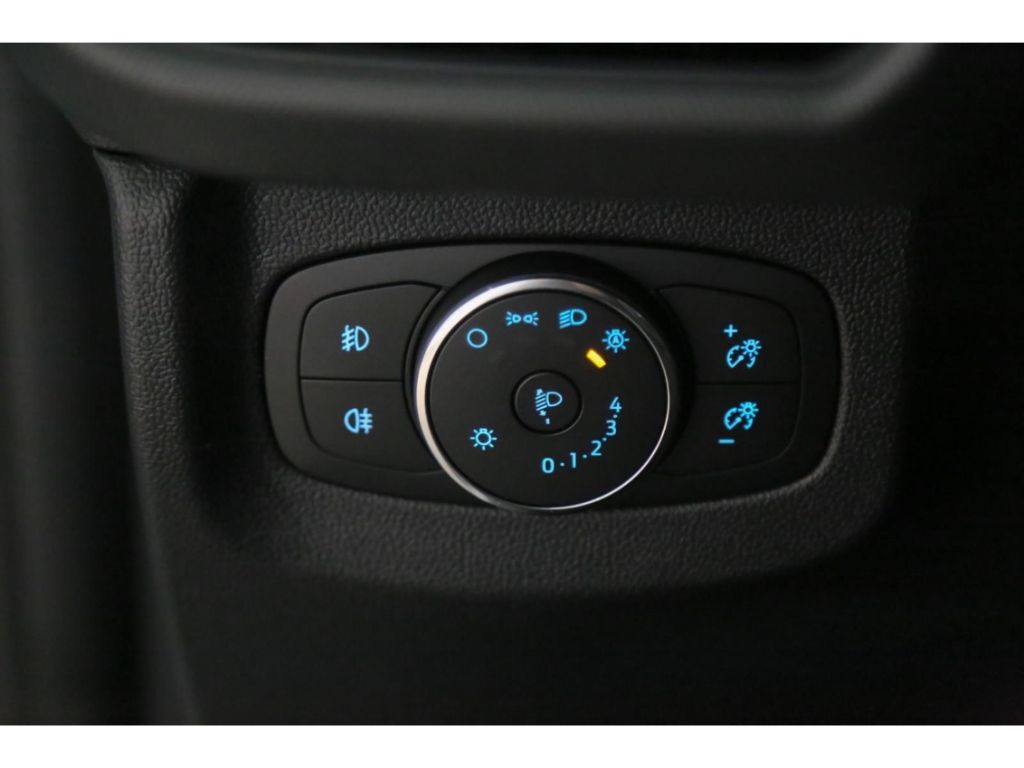 Ford Tourneo Courier 2025