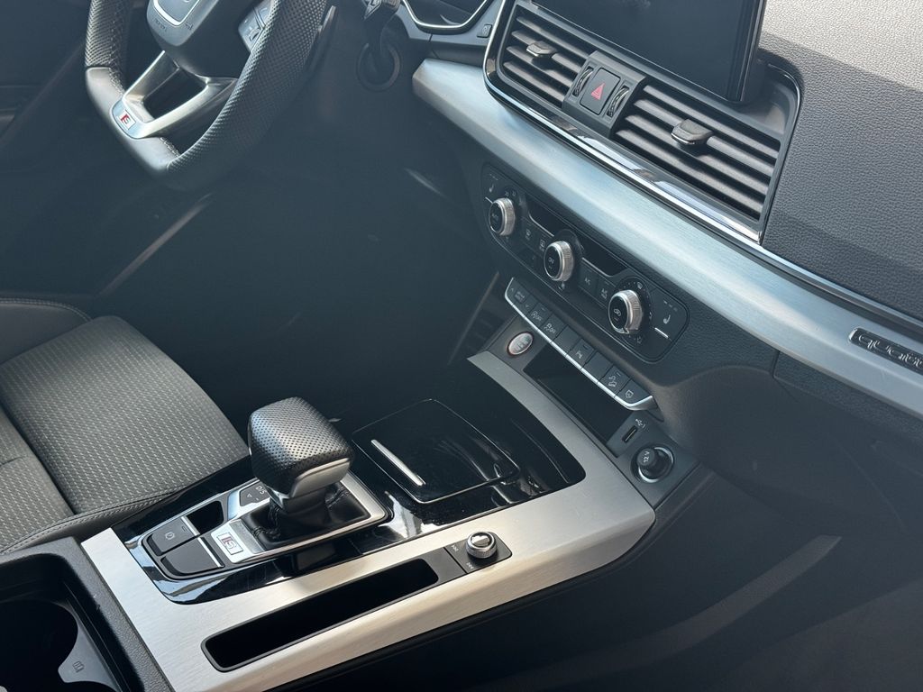 Audi SQ5 2023