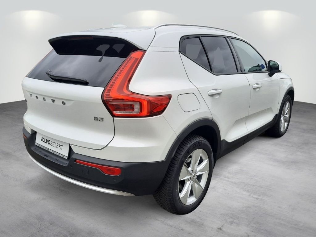 Volvo XC40 2024