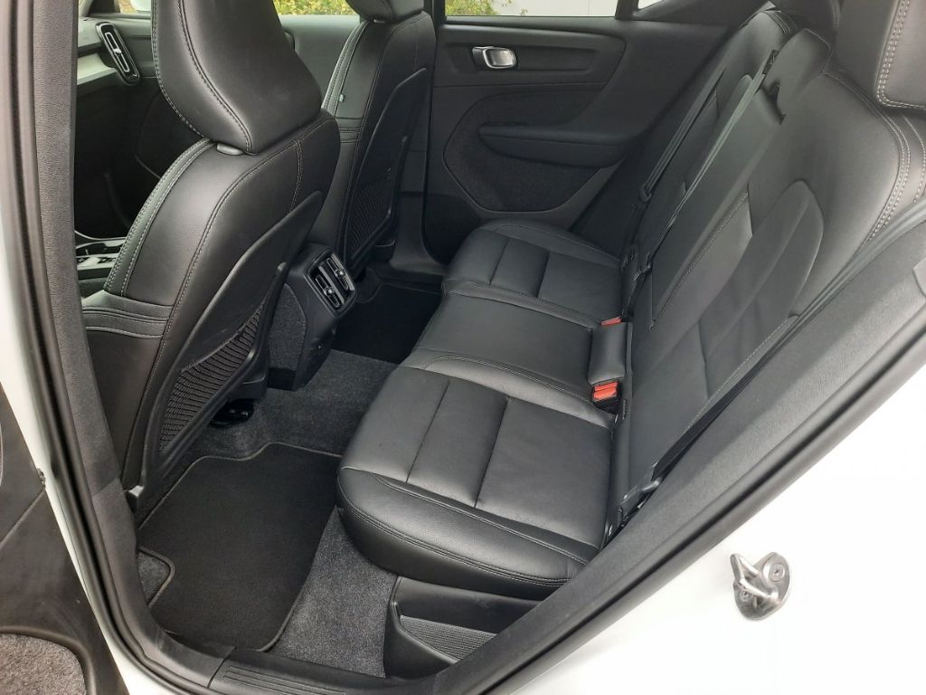 Volvo XC40 2024