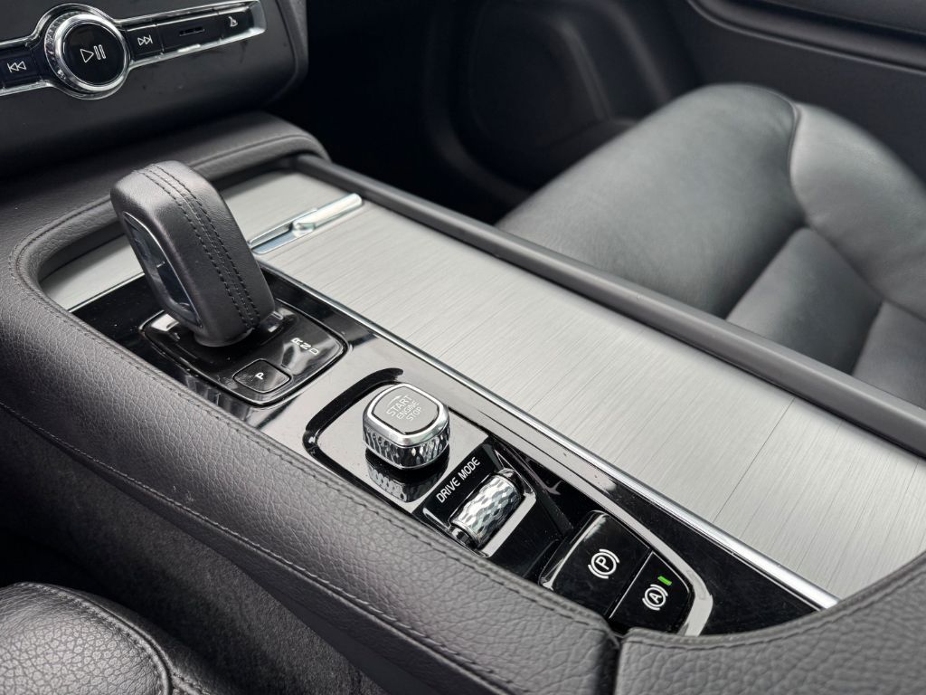 Volvo XC90 2021
