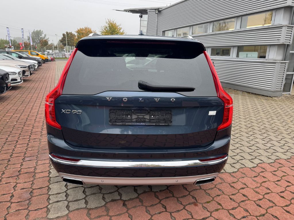 Volvo XC90 2021