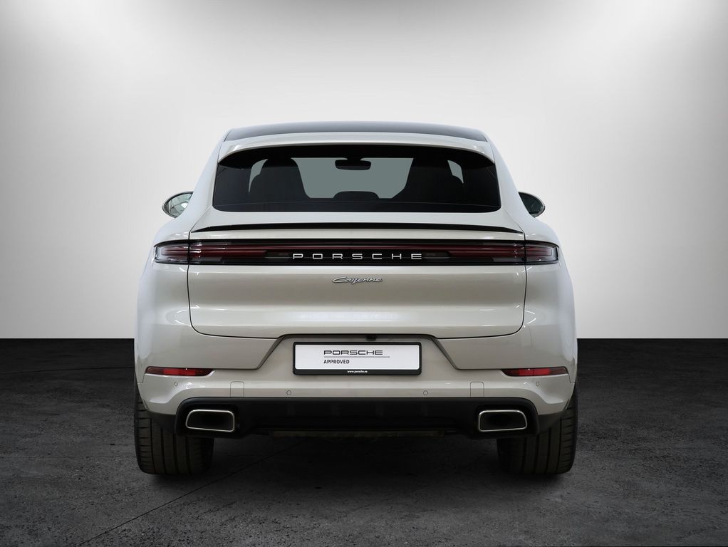 Porsche Cayenne 2025