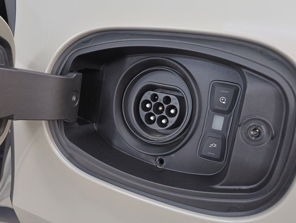 Porsche Cayenne 2025