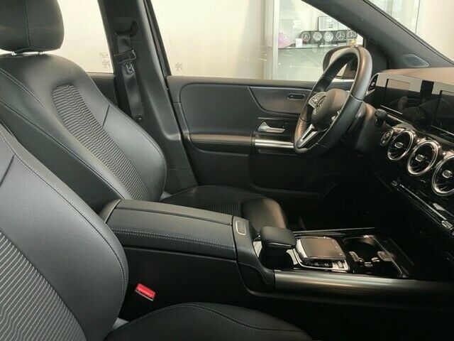 Mercedes-Benz B 180 2019