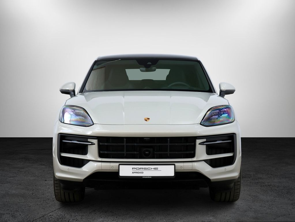 Porsche Cayenne 2025