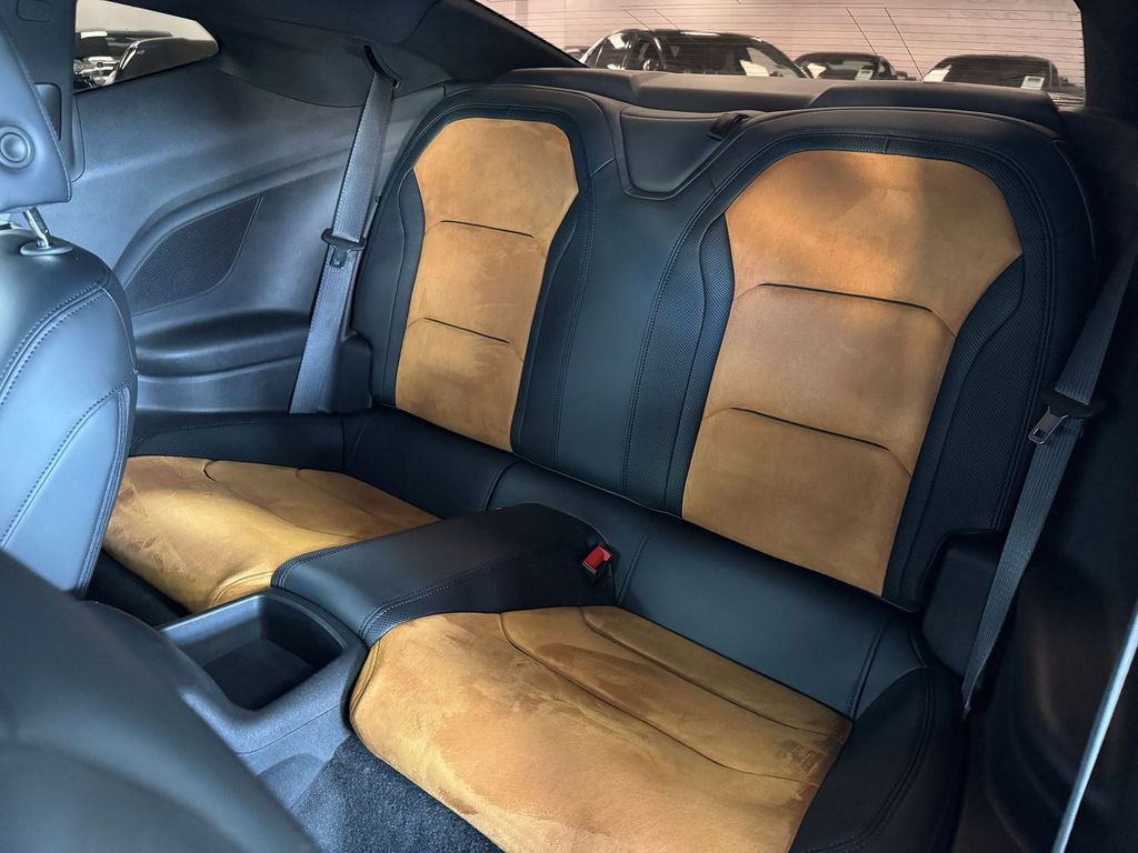 Chevrolet Camaro 2023