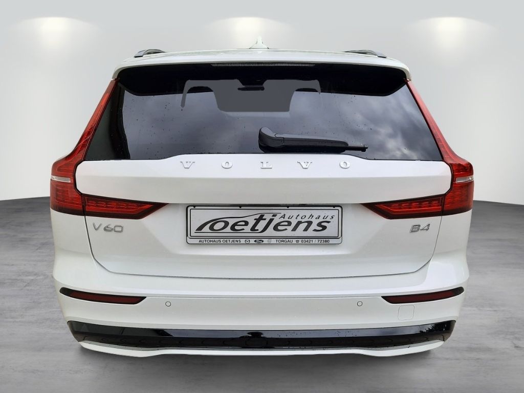Volvo V60 2023
