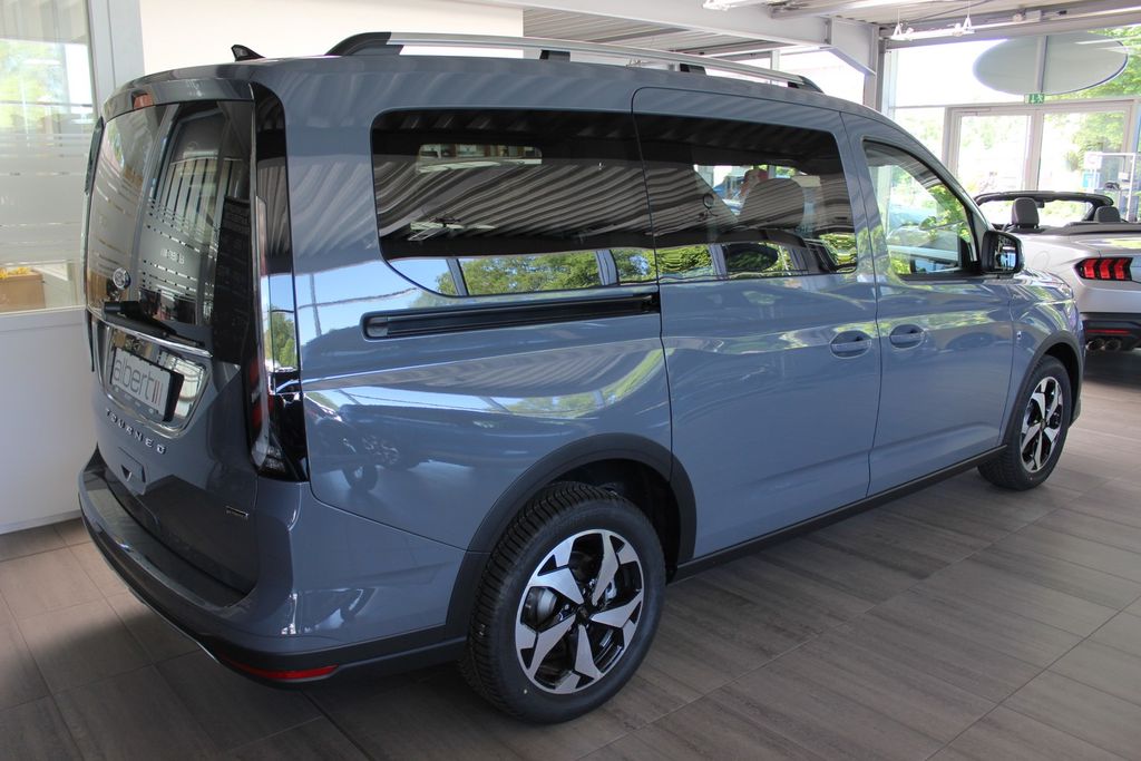 Ford Grand Tourneo