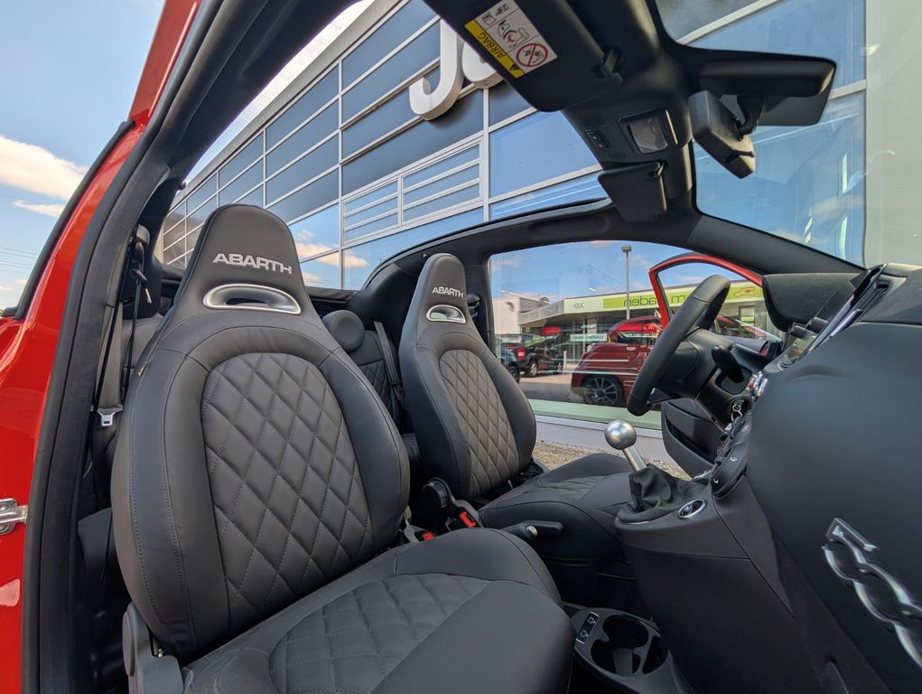 Abarth 595C 2023