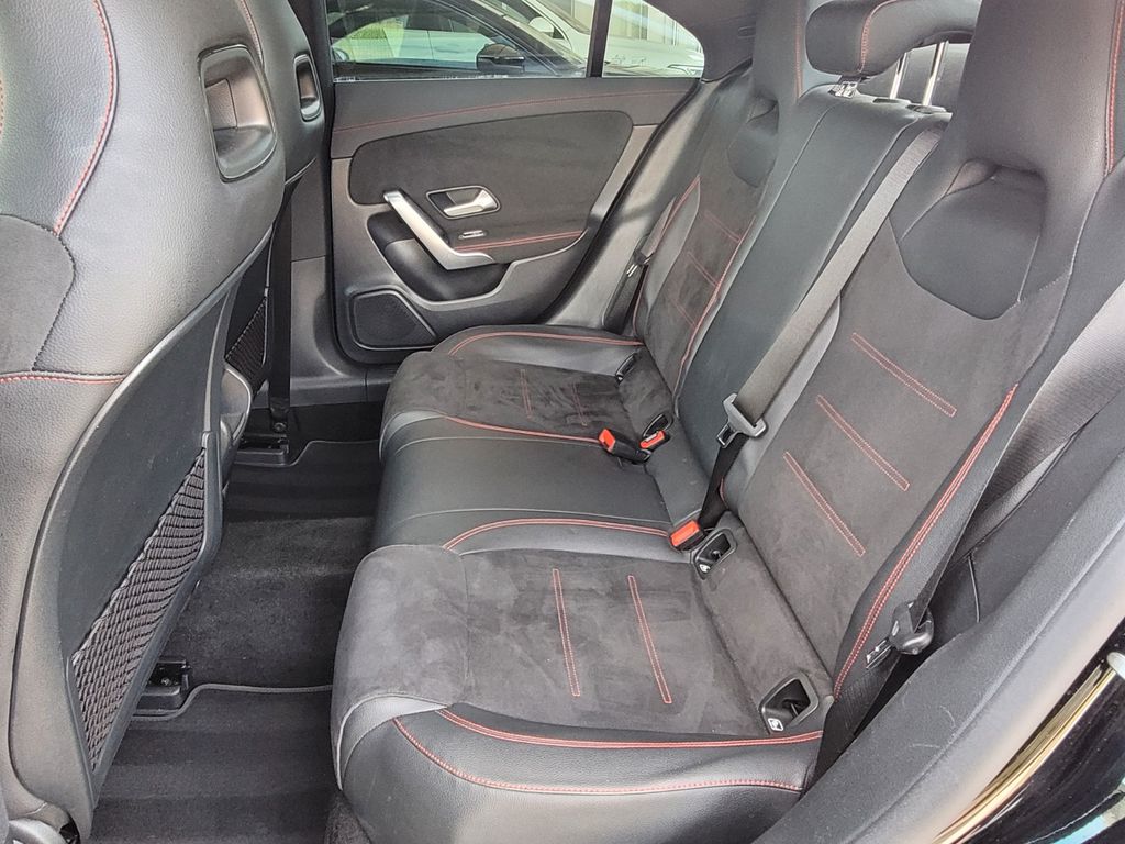 Mercedes-Benz CLA 220 2021