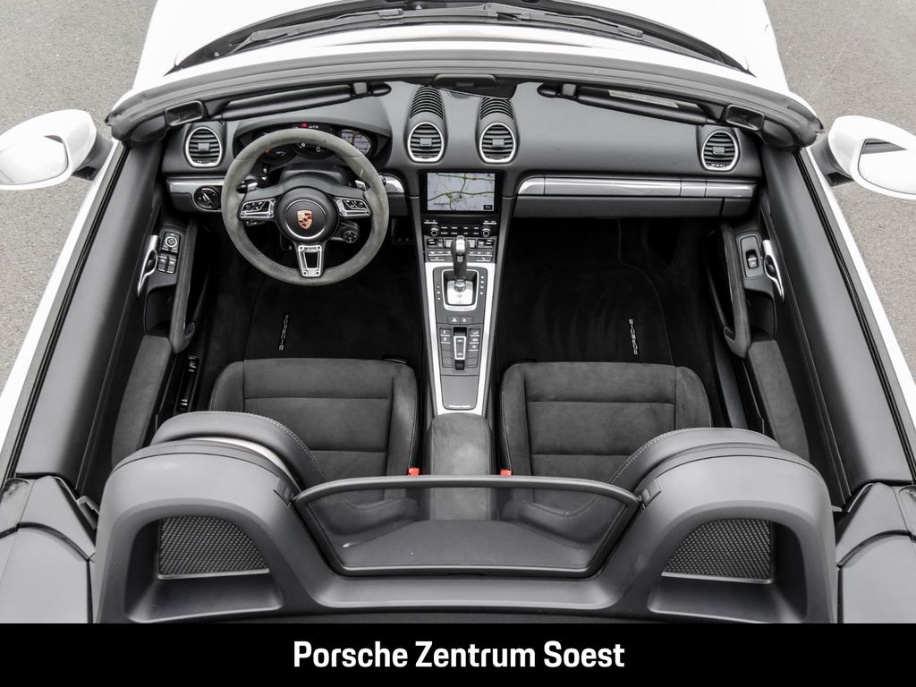 Porsche Boxster 2024