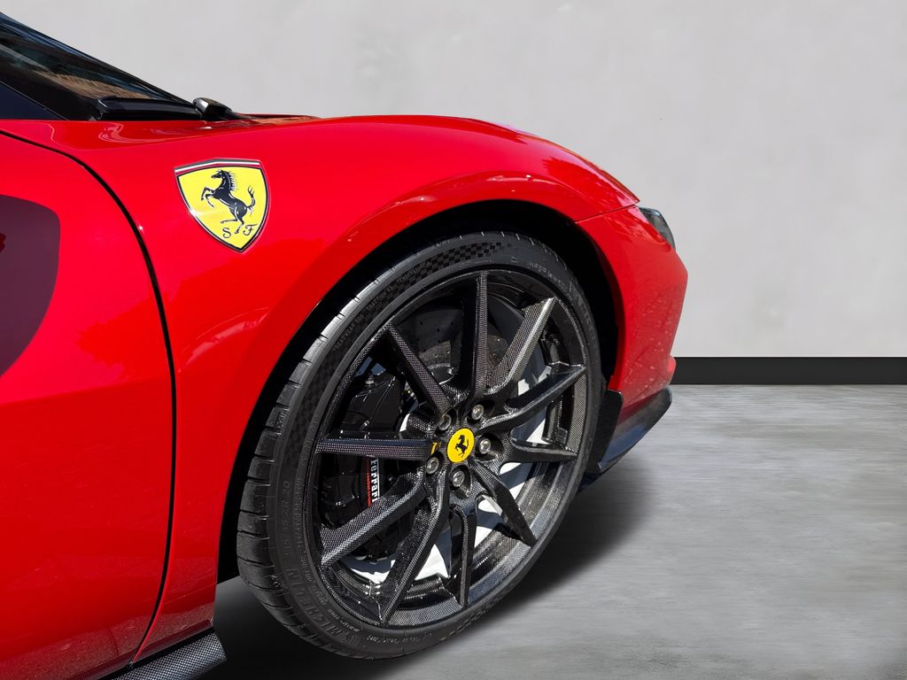 Ferrari 296 GTS 2024