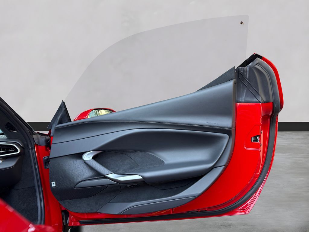 Ferrari 296 GTS 2024