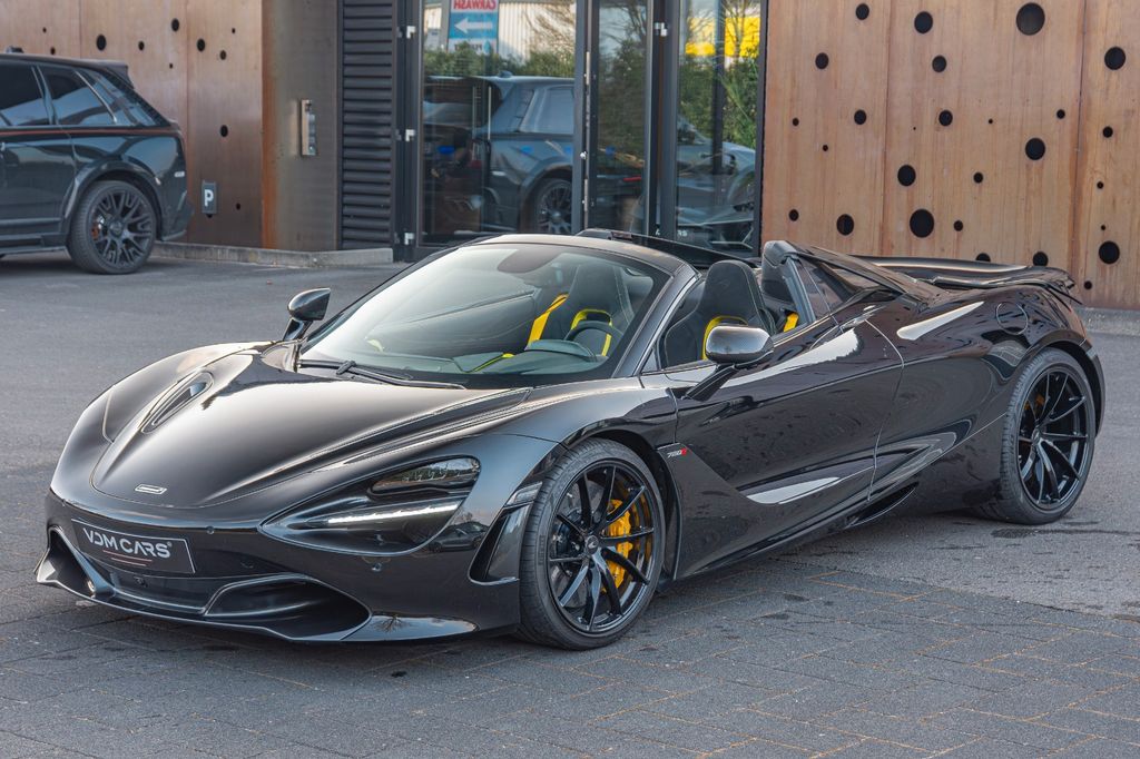 McLaren 720S 2021