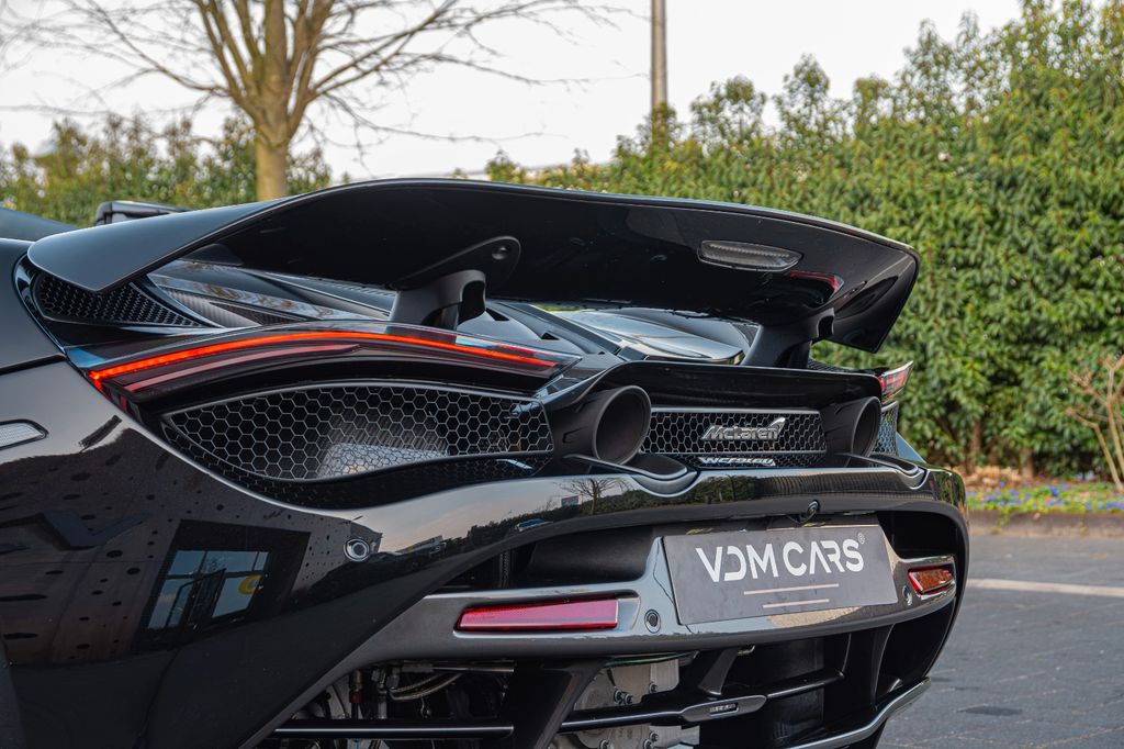 McLaren 720S 2021