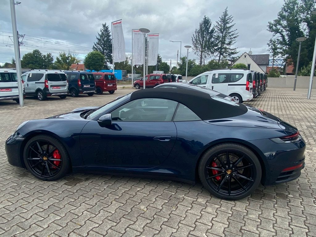 Porsche 992 2019