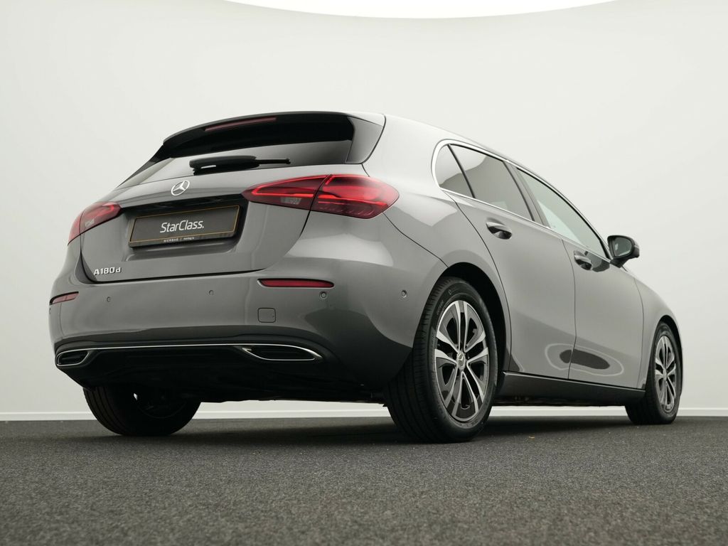 Mercedes-Benz A 180 2024